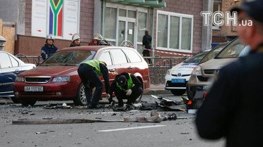 Вибух авто на Бесарабці у Києві _5 / © УНІАН