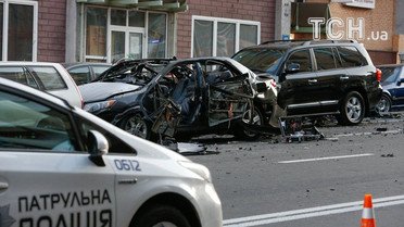 Вибух авто на Бесарабці у Києві _9 / © УНІАН