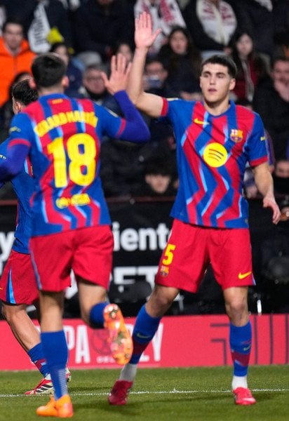 "Барселона"