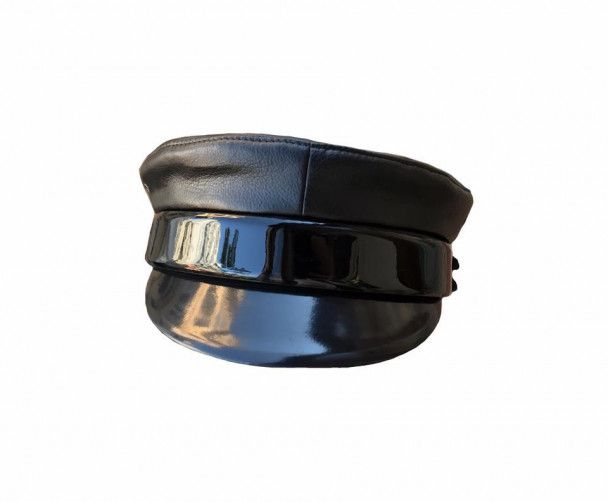 Головной убор от бренда Ruslan Baginskiy