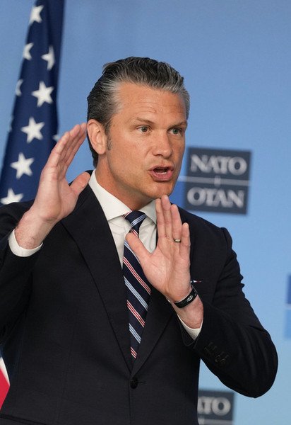 Министр обороны США Пит Хегсет