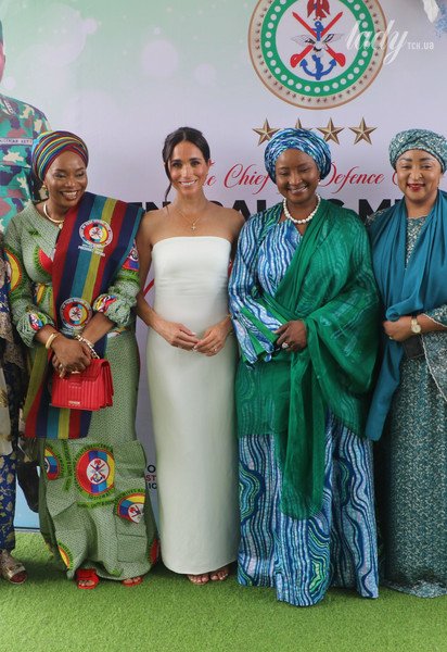 Меган и Гарри в Нигерии / © Getty Images