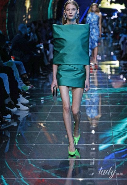 Коллекция Balenciaga прет-а-порте сезона весна-лето 2019 / © East News
