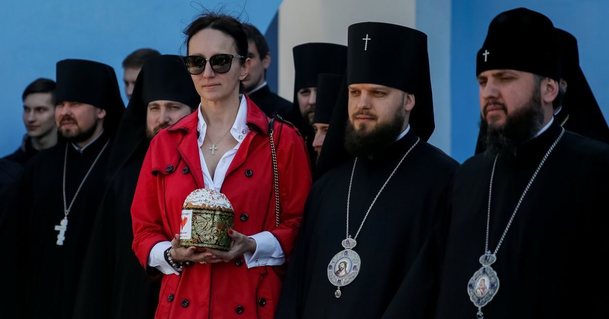Освящение куличей и пасхальных яиц для бойцов АТО / © Reuters