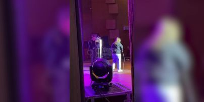 Украинского комика Андрея Пилата избили прямо во время концерта