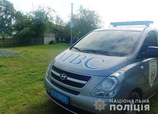 Розстріл подружжя в Житомирській області: лікарям не вдалося врятувати поранену жінку