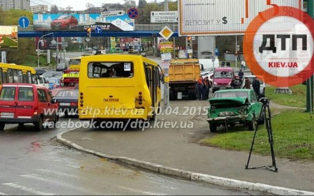 В результате аварии пострадали четверо людей / © dtp.kiev.ua