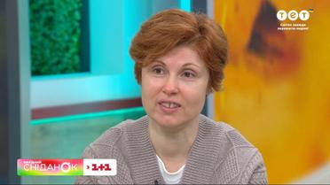 Пише картину "Перемога" - художниця Євгенія Гапчинська з донькою Настею в "Сніданку. Вихідний"