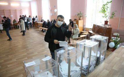 Результаты местных выборов в Украине: как будут считать голоса и сколько времени