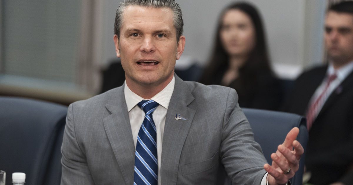 Новый глава Пентагона Пит Гегсет