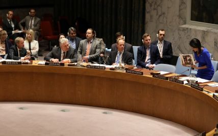 На экстренном заседании Совбеза ООН США и Россия обменялись взаимными обвинениями