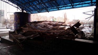 У Києві вдруге за добу розтрощили тракторами МАФи