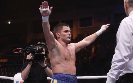Українець нокаутував американця у дебютному бою на профі-рингу