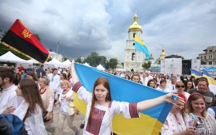 Украинцы рассказали, какой язык считают родным