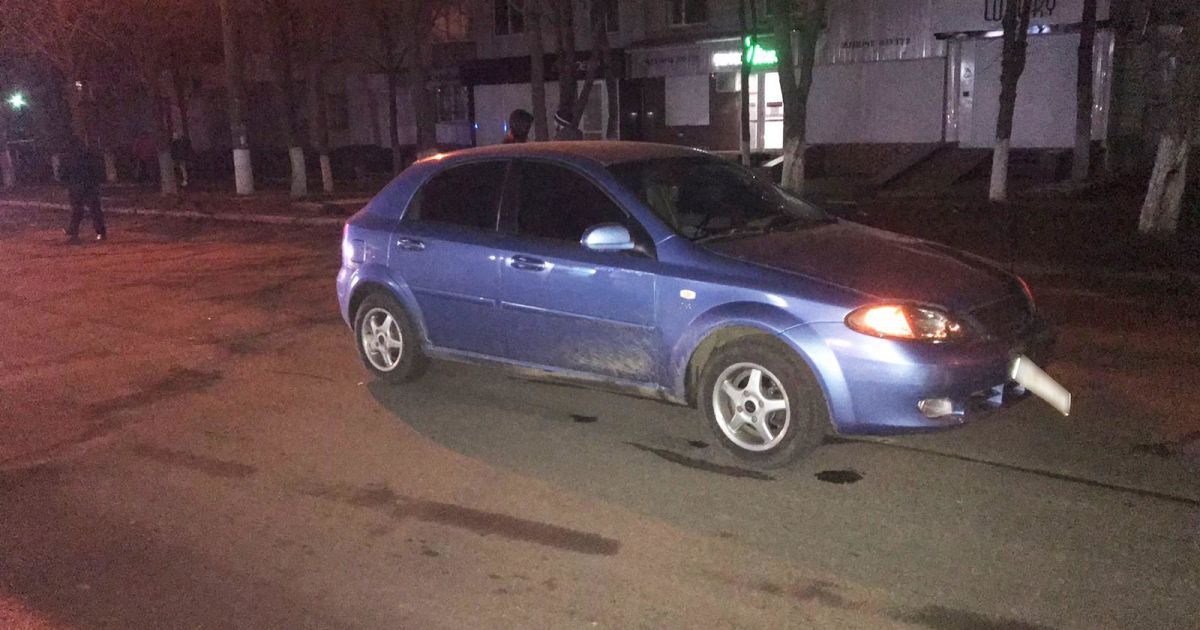 У Миколаївській області під колесами автівки загинув пішохід 