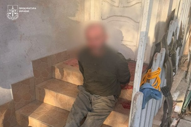 Односельці священника стверджують, що той свого часу порізав іншого служителя церкви / Фото: Закарпатська обласна прокуратура