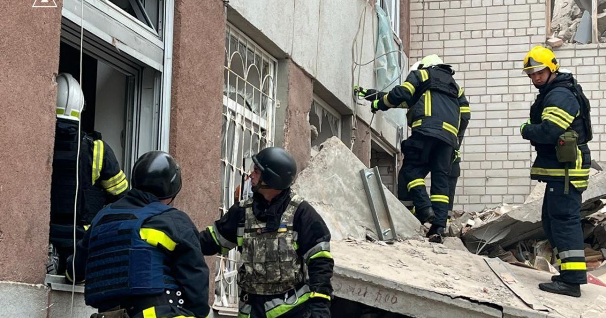 Наслідки ракетної атаки на Чернігів 17 квітня