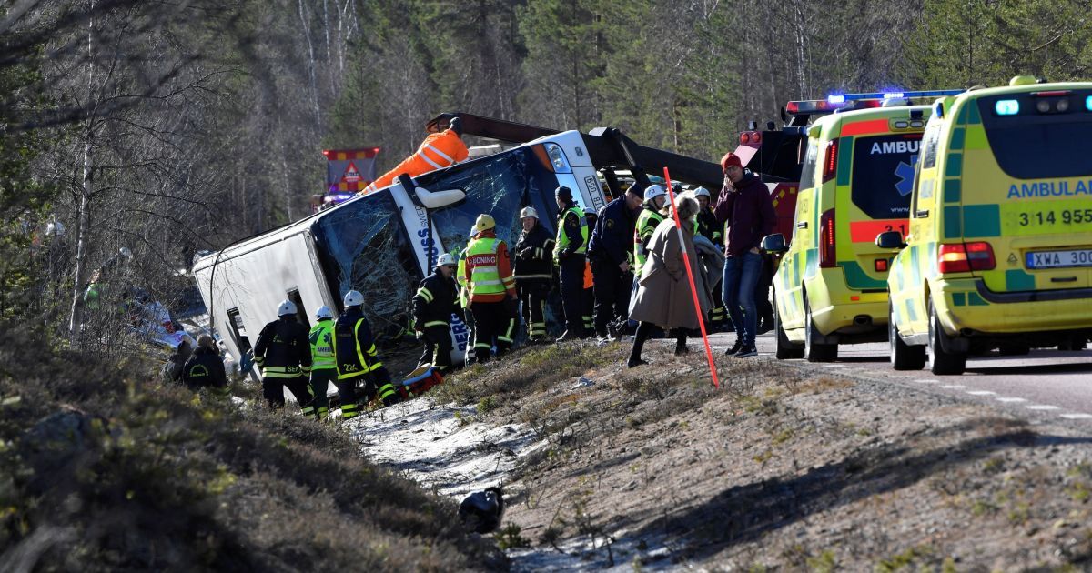 В Швеции автобус со школьниками попал в смертельную аварию