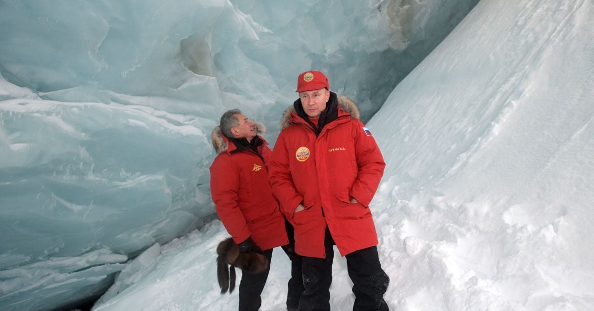 Путін і Медведєв прилетіли в Арктику _8 / © Reuters