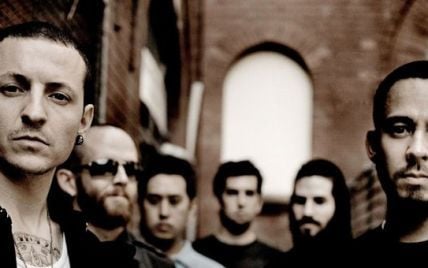 Солист Linkin Park совершил самоубийство