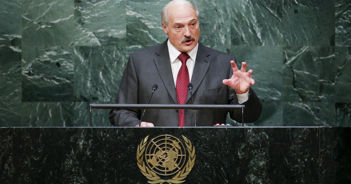 Лукашенко и 139 белорусским чиновникам разморозят счета и позволят путешествовать по Европе.