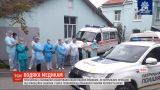 Патрульные полицейские Львовщины устроили акцию благодарности медикам