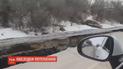 Повінь утворила кілометрове провалля вздовж траси Суми- Київ