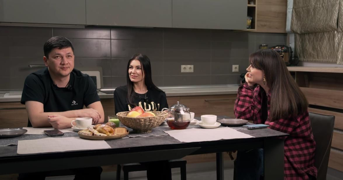 Виталий Ким с женой / © 