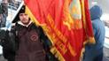 Российских болельщиков выгнали с Олимпиады за флаг с Лениным