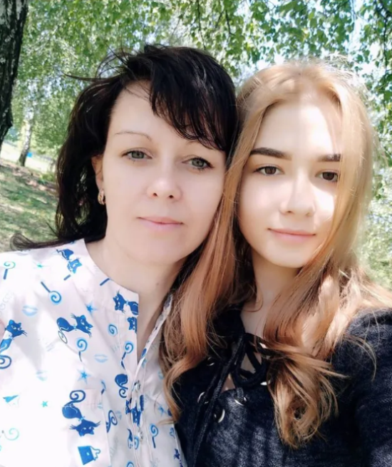 Благали їхати повільніше: на Кіровоградщині хлопці підвозили дівчат, 20-річна студентка загинула