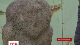 На Кіровоградщині знайшли кам'яну статую, якій може бути три тисячі років