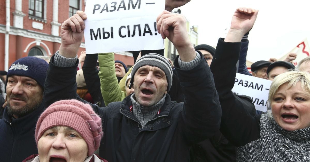У Білорусі після "маршів недармоїдів" поліція схопила десяток активістів та журналістів