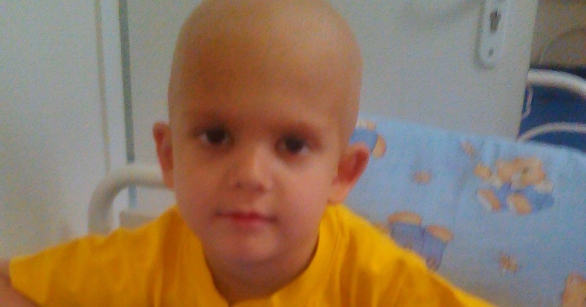 Майже 200 тисяч гривень потрібні на порятунок життя 5-річного Іллі