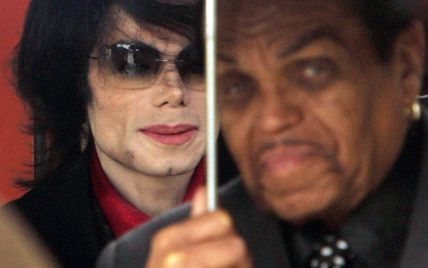 Майкл Джексон стримував статеве дозрівання ін'єкціями, аби у нього не ламався голос – лікар зірки