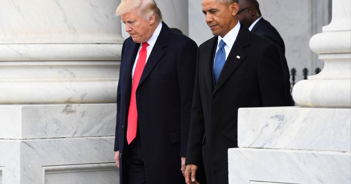Трамп обвинил Обаму в прослушке его телефона во время предвыборных гонок