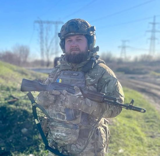 Воював разом з батьком і братом: на Донбасі загинув політичний діяч Олексій Бевзюк