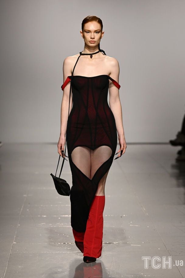 Показ колекції Frolov на London Fashion Week