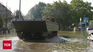Евакуація на військових машинах! Паводки не відступають з Європи!