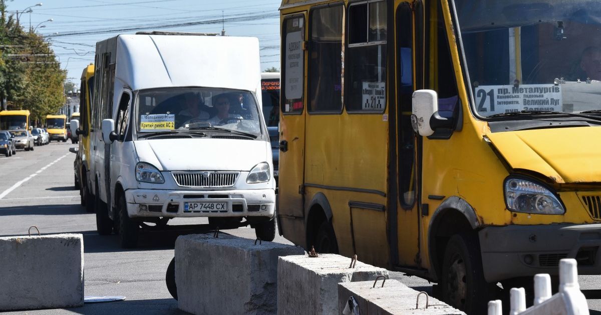 В Ровно 16-летний парень угнал маршрутку с пассажирами