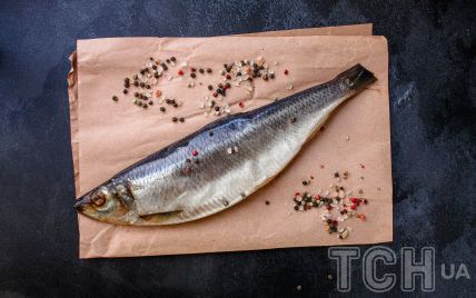 Как засолить селёдку в домашних условиях (пошаговый рецепт с фото)