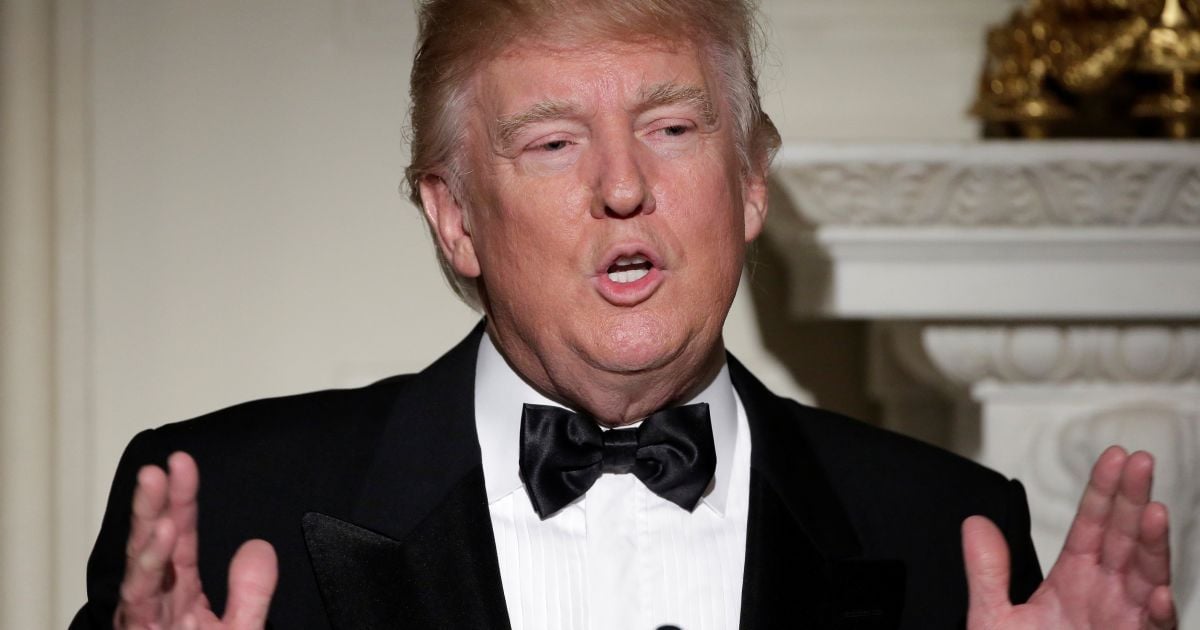 Полное лицемерие: Трамп обвинил главу демократов в связях с Путиным