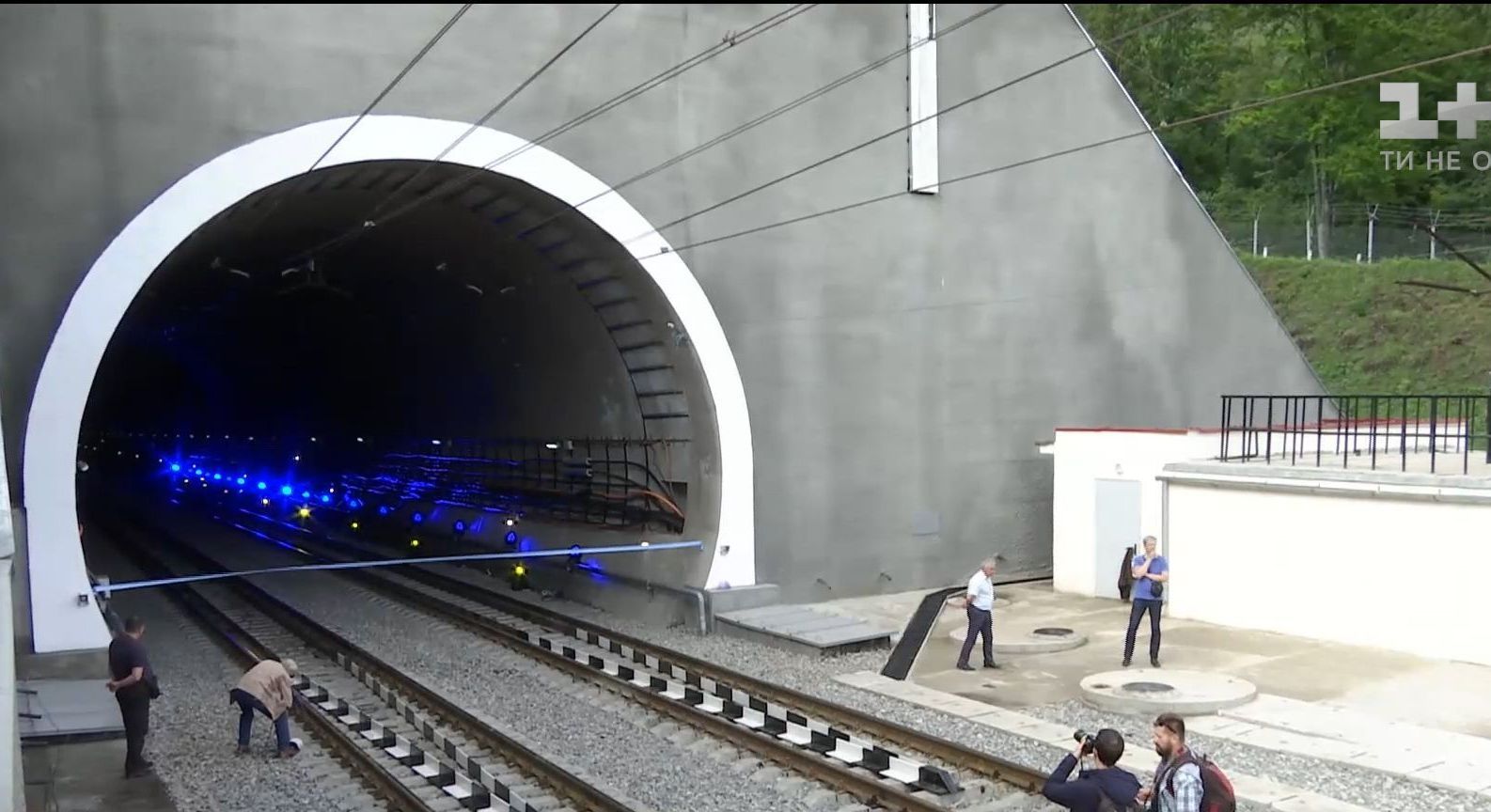 На границе Закарпатья и Львовщины открыли Бескидский тоннель