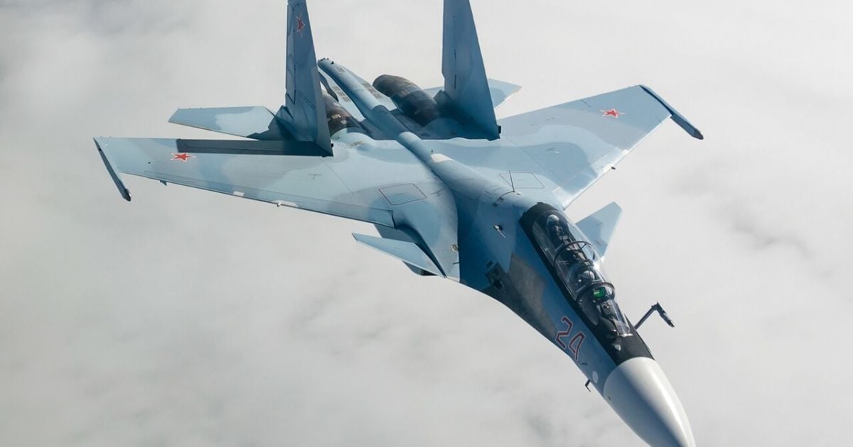 Багатоцільовий винищувач Су-30