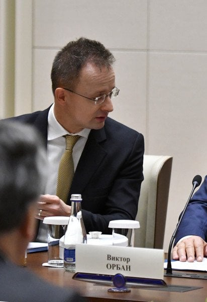 Орбан и Сийярто.