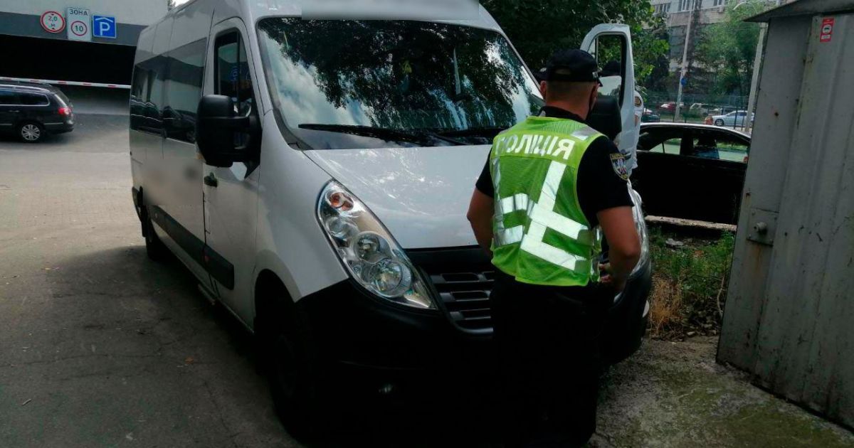 У Києві п'яний водій автобусу перевозив пасажирів