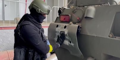 Російські добровольці затрофеїли ворожий БТР під Бєлгородом (відео)