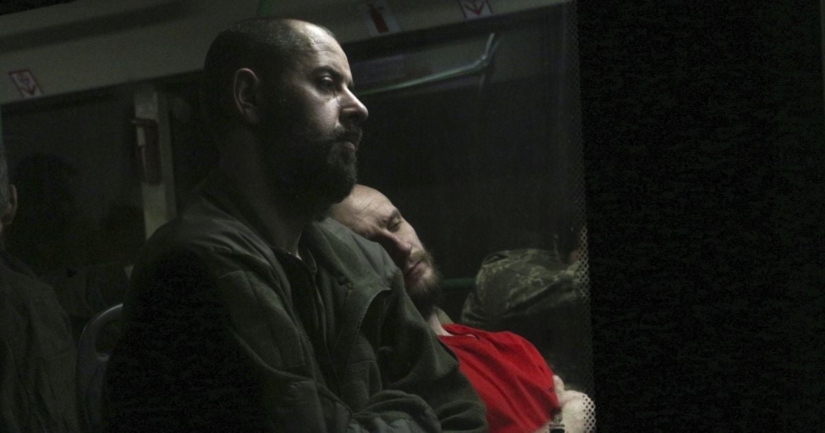 Международный Комитет Красного Креста уже зарегистрировал сотни украинских "военнопленных" из "Азовстали"