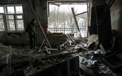 Боевики продолжают бить по Авдеевке: ранен боец ВСУ. Дайджест АТО