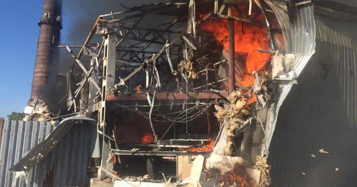 Очередное "головотяпство": в оккупированной Горловке внезапно сгорел клуб, где проходило важное совещание