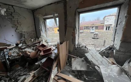 "Целые улицы снесены, танки ездили по домам": коммунальщики на освобожденных территориях пытаются восстановить сети